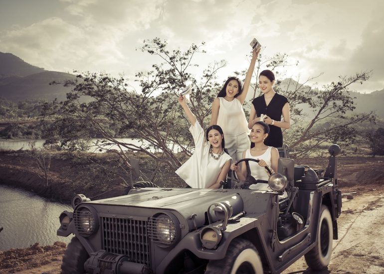 Hoa hậu Ngọc Hân, Á hậu Hoàng Anh, Á hậu Trương Thị May và Hoa hậu Biển Nguyễn Thị Loan trải nghiệm Lối sống Tỉnh Thức tại M'Drắk