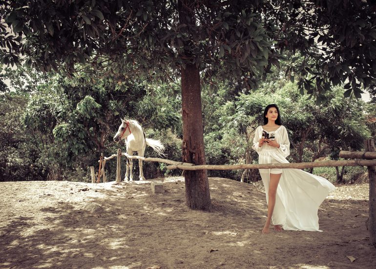 Á hậu Trương Thị May trải nghiệm Lối sống Tỉnh thức tại M'Drắk