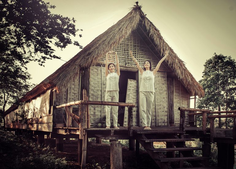 Hoa hậu Thùy Dung, Á hậu Huyền My trải nghiệm Lối sống Tỉnh thức tại M'Drắk