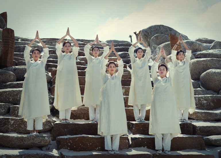 Hoa hậu Ngọc Hân, Phạm Hương, Mai Phương Thúy và các Á hậu Huyền My, Tú Anh, Trương Thị May, Lệ Hằng trải nghiệm Lối sống Tỉnh thức tại M'Drắk