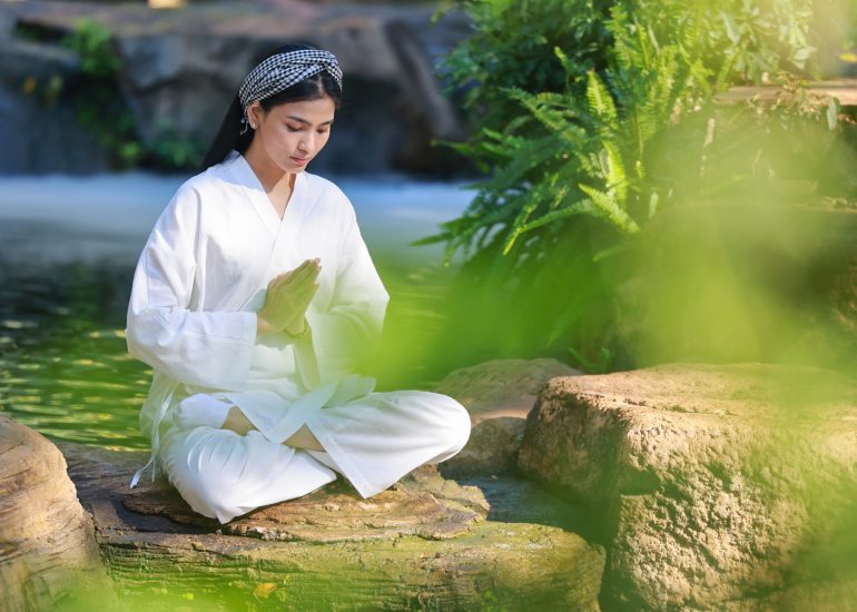 Á hậu Trương Thị May trải nghiệm Lối sống Tỉnh thức tại Làng Cà phê Trung Nguyên