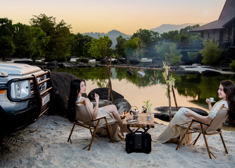 Á hậu Phương Nhi và Á hậu Ngọc Thảo trải nghiệm Lối sống Tỉnh thức tại M'Drắk