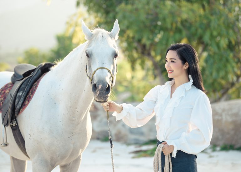 Hoa hậu Giáng My trải nghiệm Lối sống Tỉnh thức tại M'Drắk