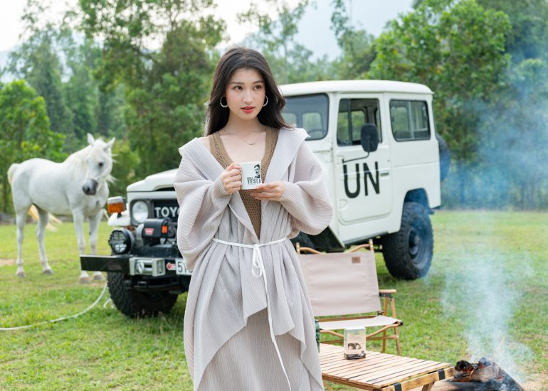 Á hậu Phương Nhi trải nghiệm Lối sống Tỉnh thức tại M'Drắk