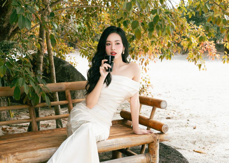 Á hậu Trịnh Thùy Linh trải nghiệm Lối sống Tỉnh thức tại M'Drắk