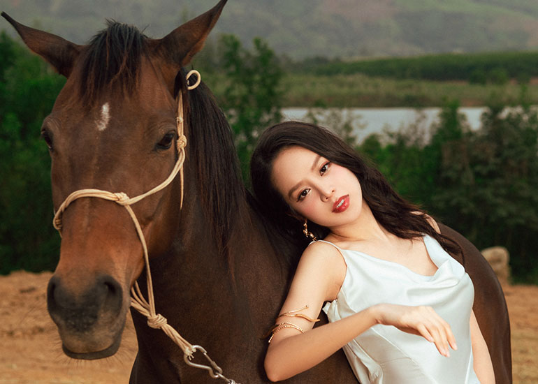 Hoa hậu Thanh Thủy trải nghiệm Lối sống Tỉnh thức tại M'Drắk