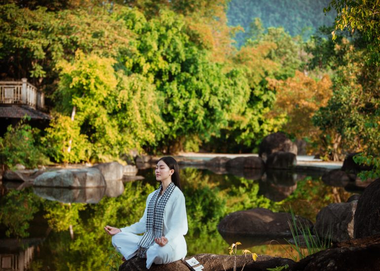 Hoa hậu Đoàn Thu Thủy trải nghiệm Lối sống Tỉnh thức tại M'Drắk