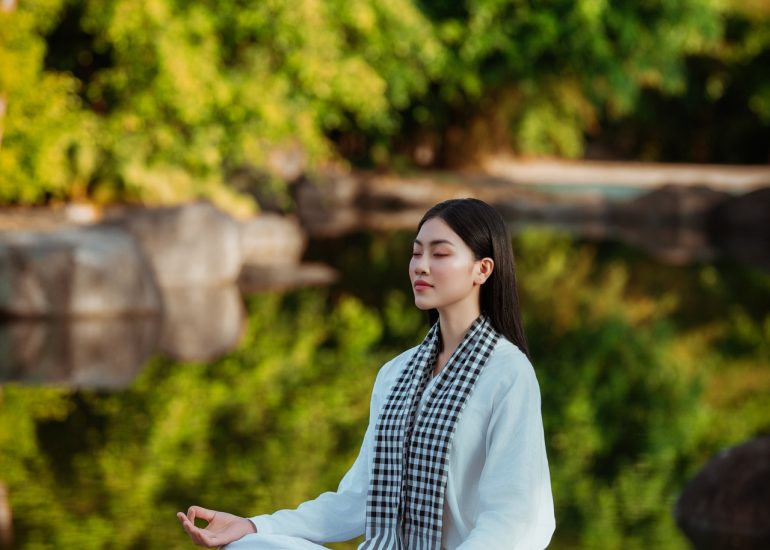 Hoa hậu Đoàn Thu Thủy trải nghiệm Lối sống Tỉnh thức tại M'Drắk