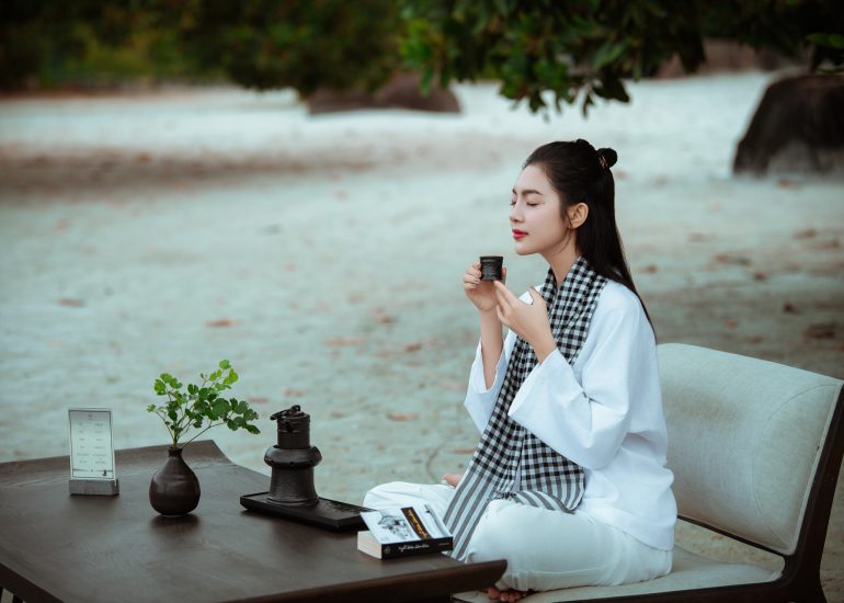 Hoa hậu Thu Uyên trải nghiệm Lối sống Tỉnh thức tại M'Drắk