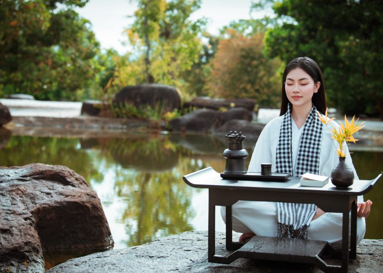 Hoa hậu Đoàn Thu Thủy trải nghiệm Lối sống Tỉnh thức tại M'Drắk