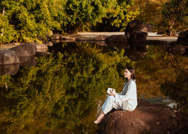 Hoa hậu Đoàn Thu Thủy trải nghiệm Lối sống Tỉnh thức tại M'Drắk